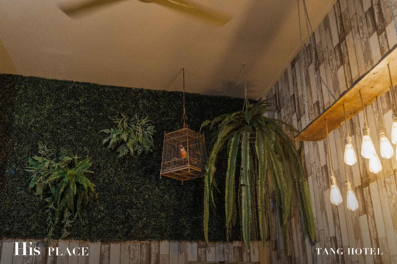 Tang House Vandrehjem Bangkok Eksteriør billede